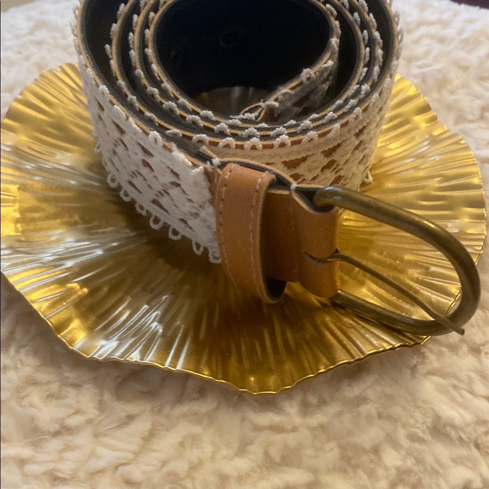 Lace-Trimmed Belt